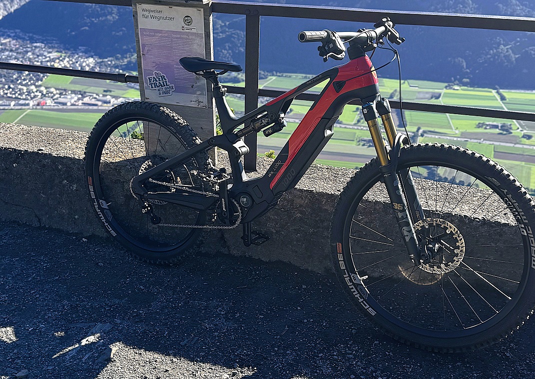 Exclusive Marken, tolle Angebote,  komm vorbei!!